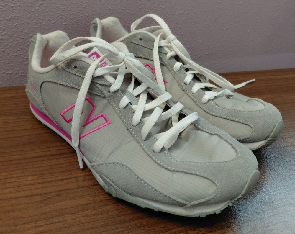 New Balance 442 Sneakers Women's Sz 9.5B Gray Pink Lace Up Sneakers WL442GPP